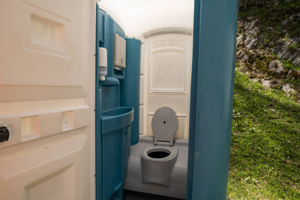 Portable Toilet Options We Offer in Mechanicstown, NY